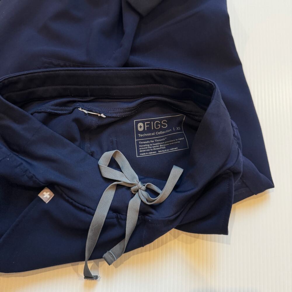 FIGS Zamora Jogger Scrub Pants Women’s XS Navy Blue Silver Drawstring Healthcare - Picture 5 of 9